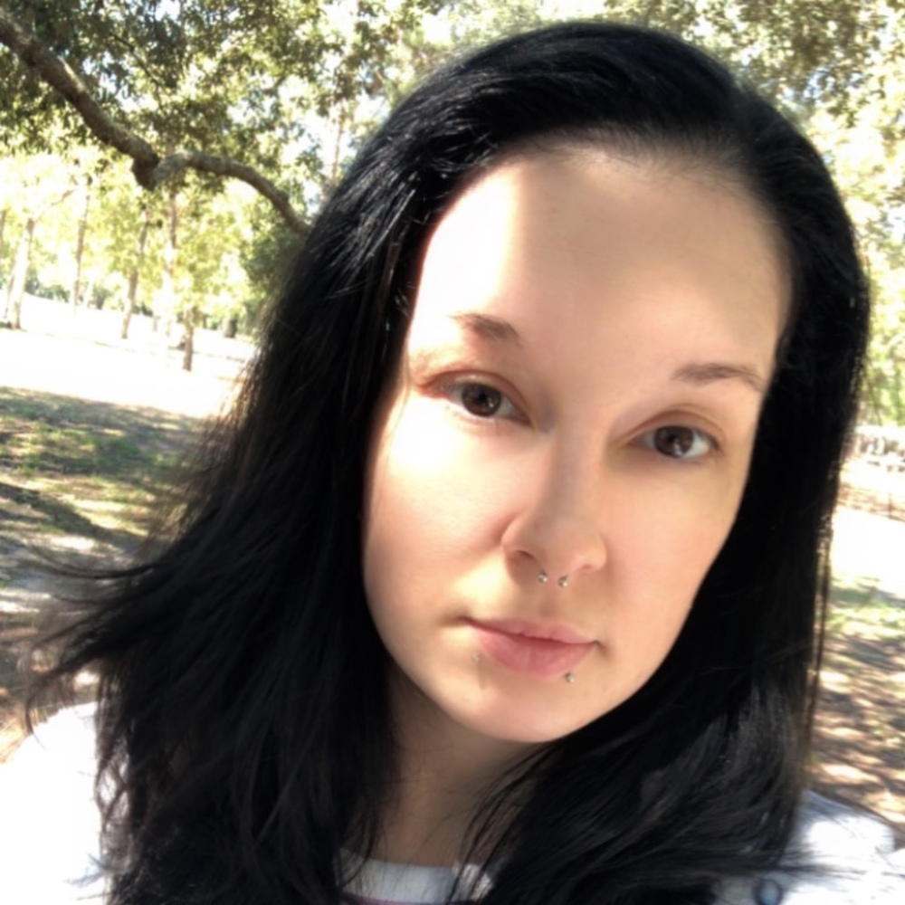 Meet your Posher, Desirée